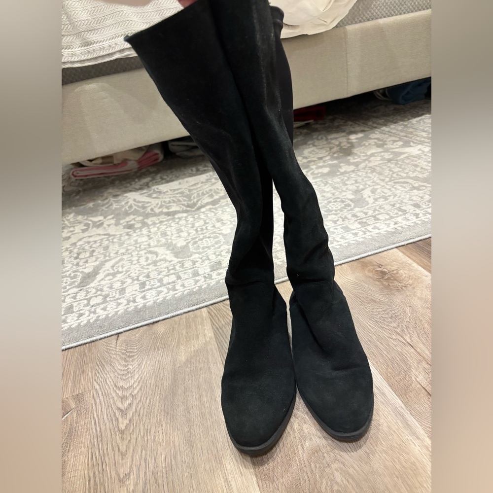 La CANADIENNE Black suede Boots - Picture 6 of 15